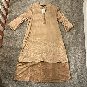 April Cornell NWT “Moon Palace” Tunic in Beige